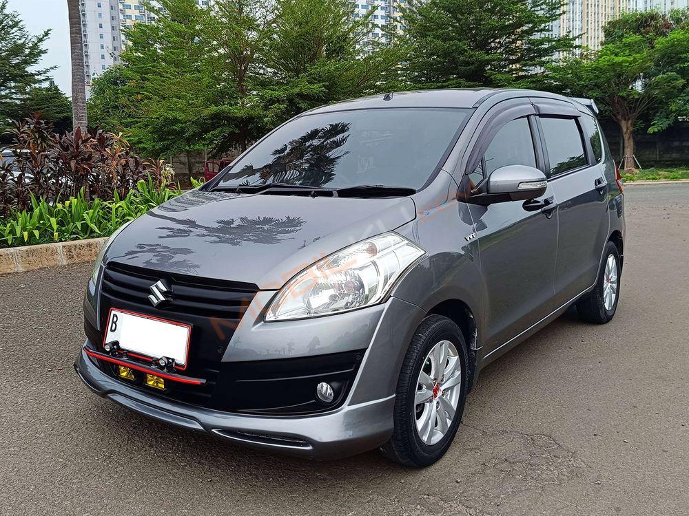 Mobil Suzuki Ertiga 2014