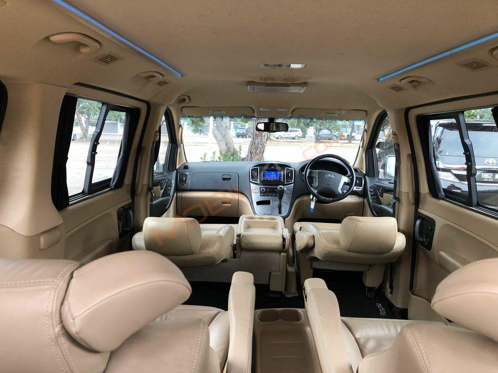 Mobil Hyundai H-1 2018