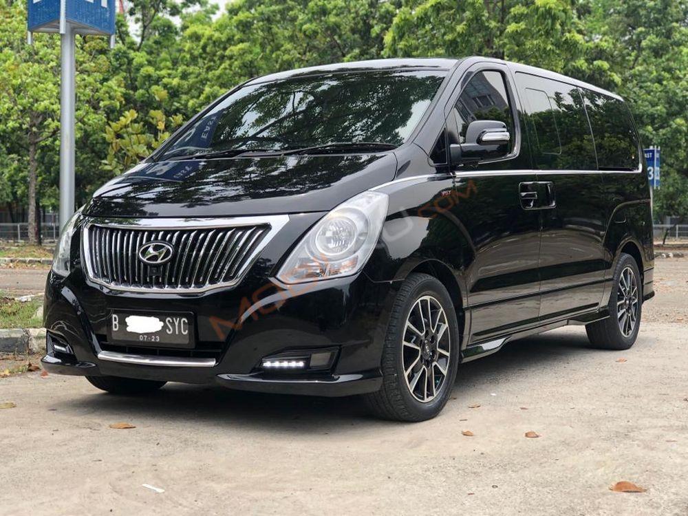 Mobil Hyundai H-1 2018