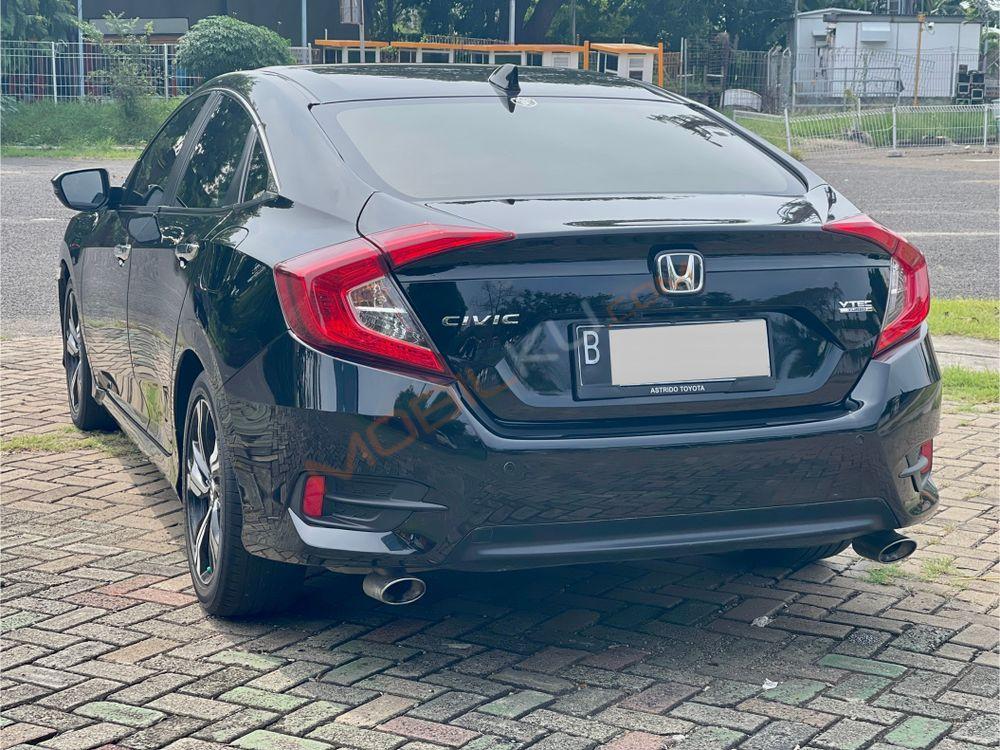 Mobil Honda Civic Sedan 2017