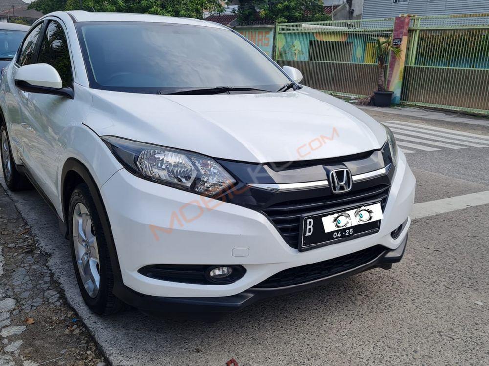 Mobil Honda HR-V 2015