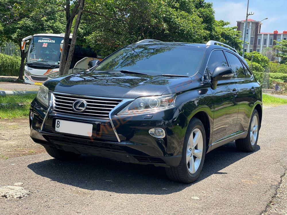 Mobil Lexus RX 2013