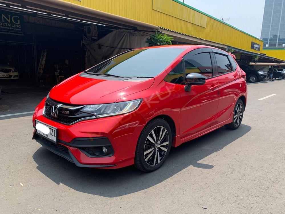 Mobil Honda Jazz 2018