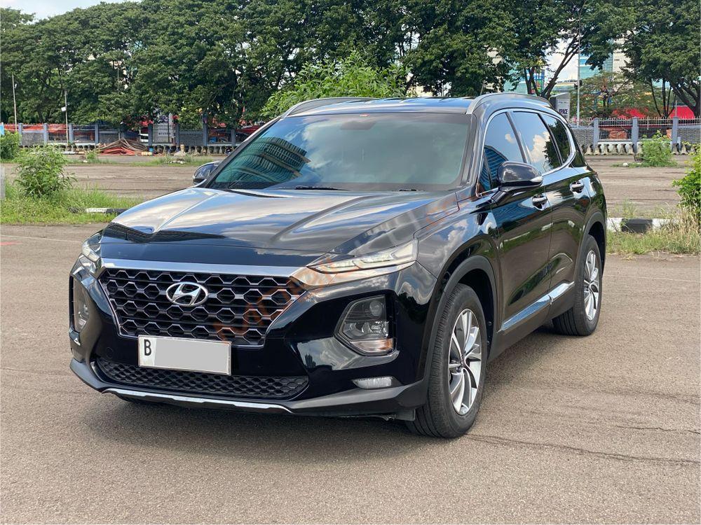 Mobil Hyundai Santa Fe 2018
