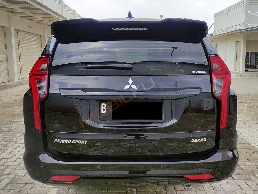 Mobil Mitsubishi Pajero Sport 2021