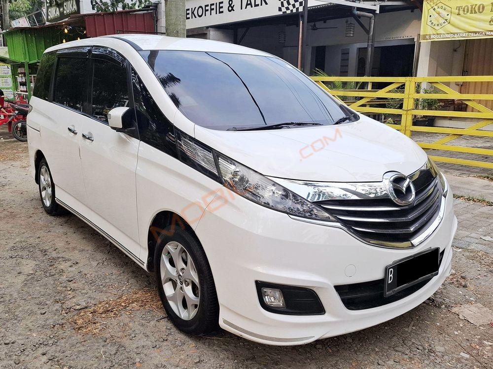 Mobil Mazda Biante 2014