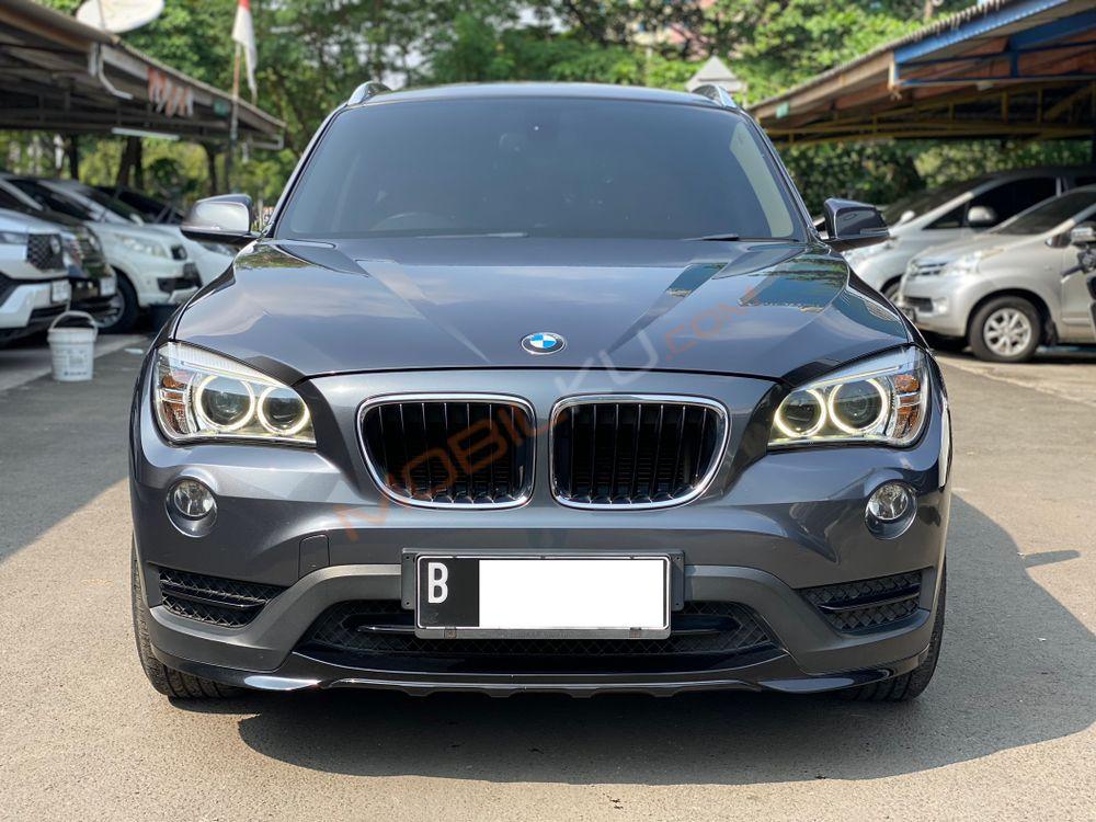 Mobil BMW X1 2015