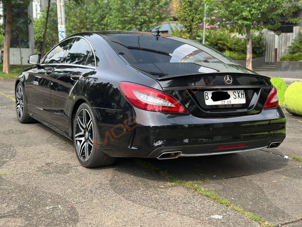 Mobil Mercedes-Benz CLS 2015