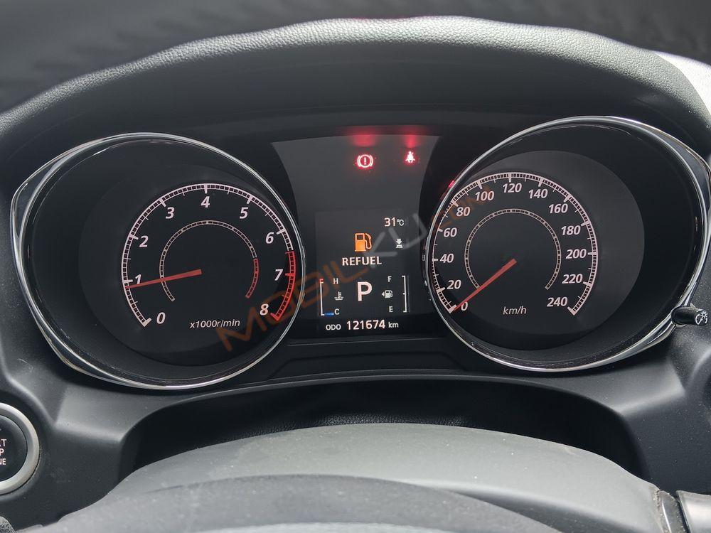 Mobil Mitsubishi Outlander Sport 2013