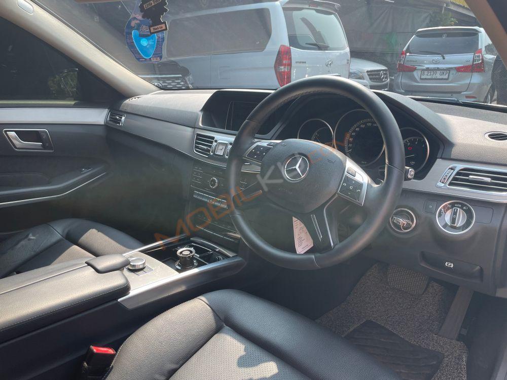 Mobil Mercedes-Benz E-Class 2016