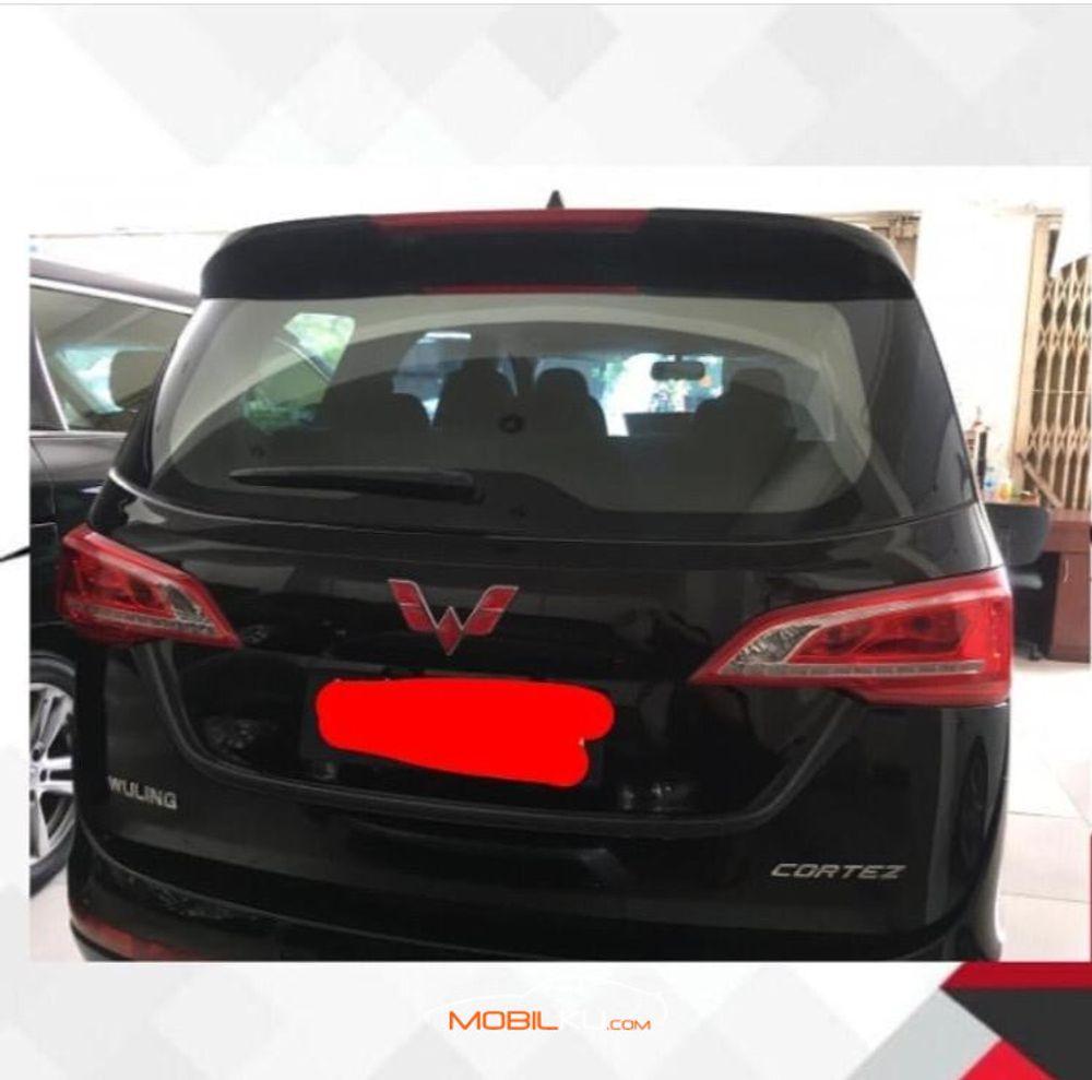 Mobil Wuling Cortez 2018