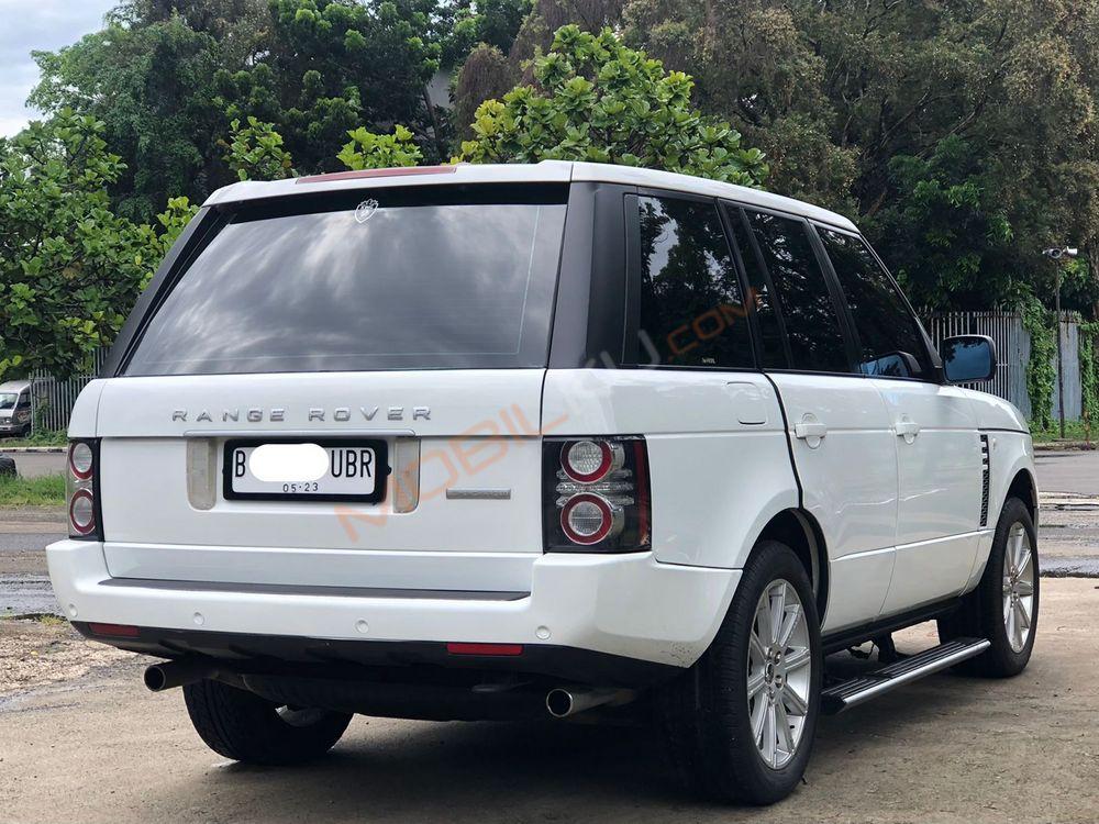 Mobil Range Rover Autobiography 2012