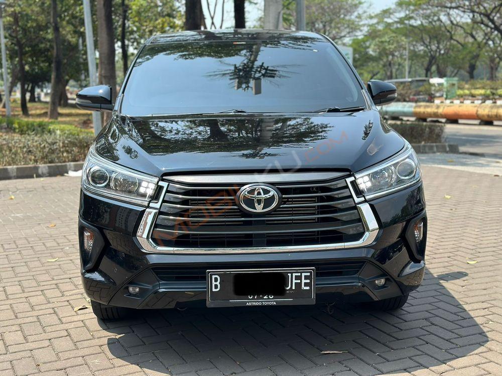 Mobil Toyota Kijang Innova 2021