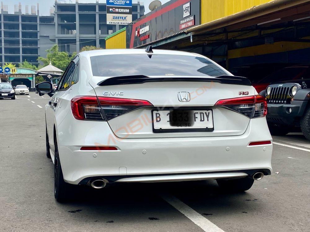 Mobil Honda Civic Sedan 2023