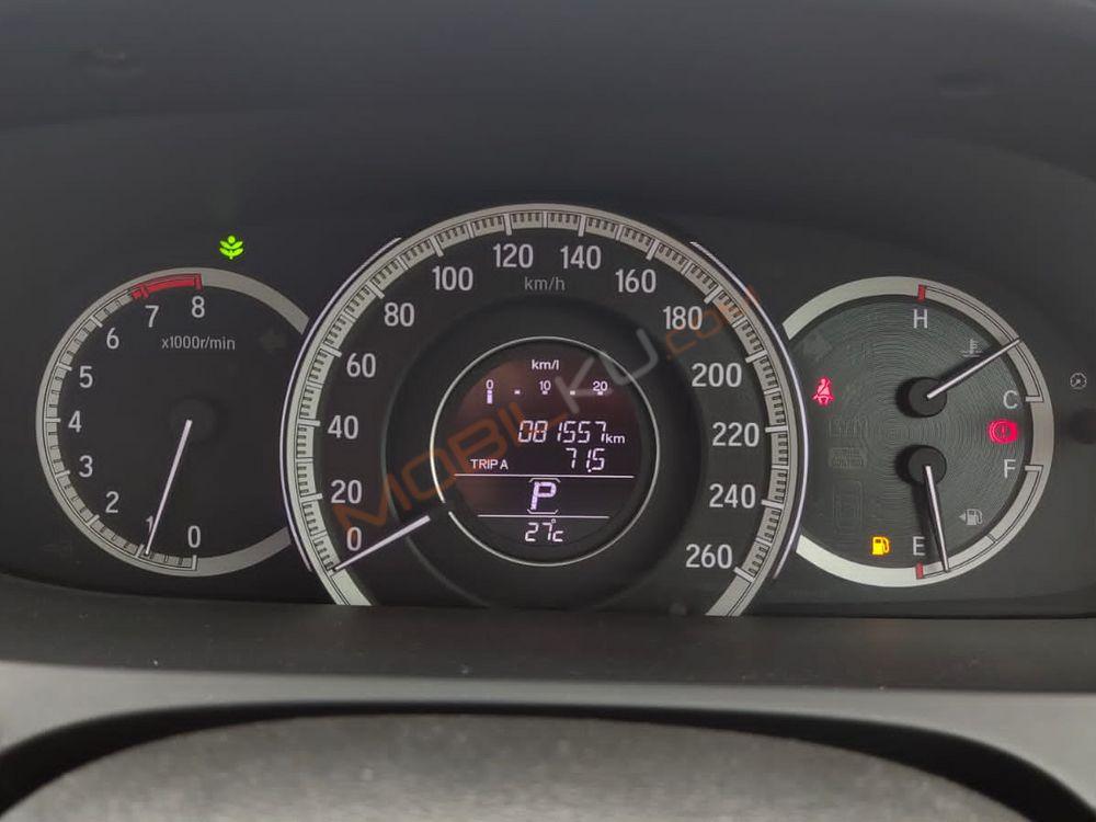 Mobil Honda Accord 2017