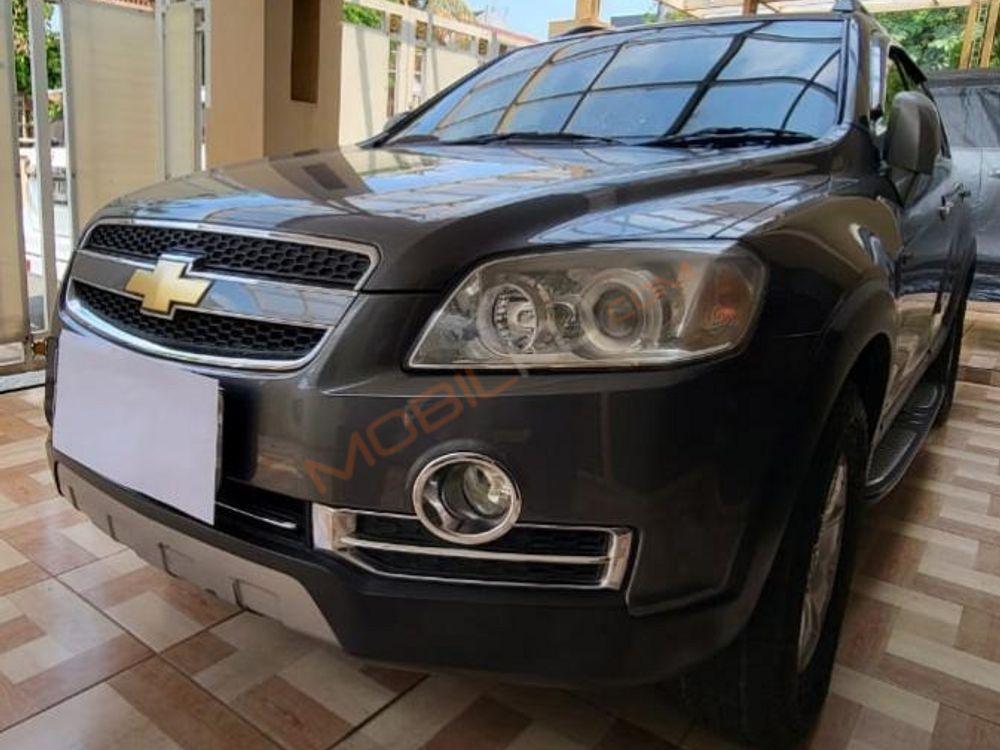 Mobil Chevrolet Captiva 2009