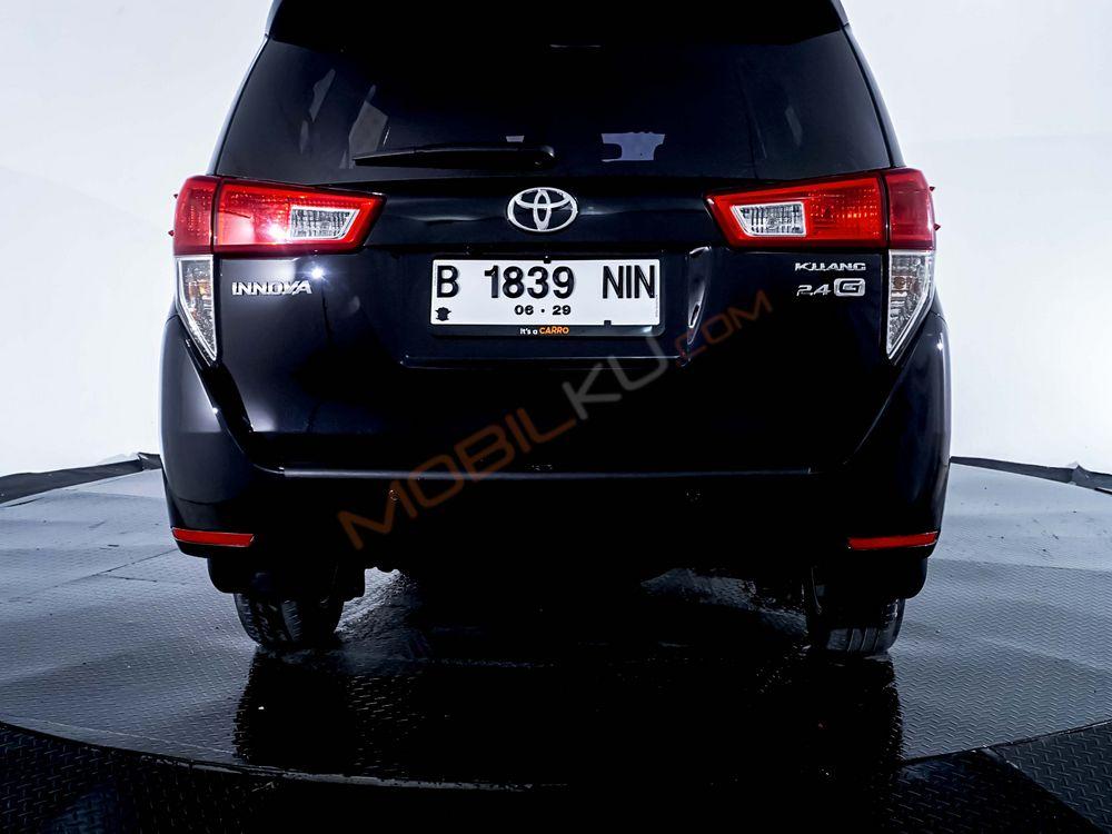 Mobil Toyota Kijang Innova 2020