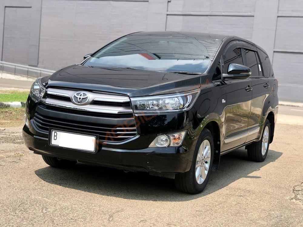 Mobil Toyota Kijang Innova 2020