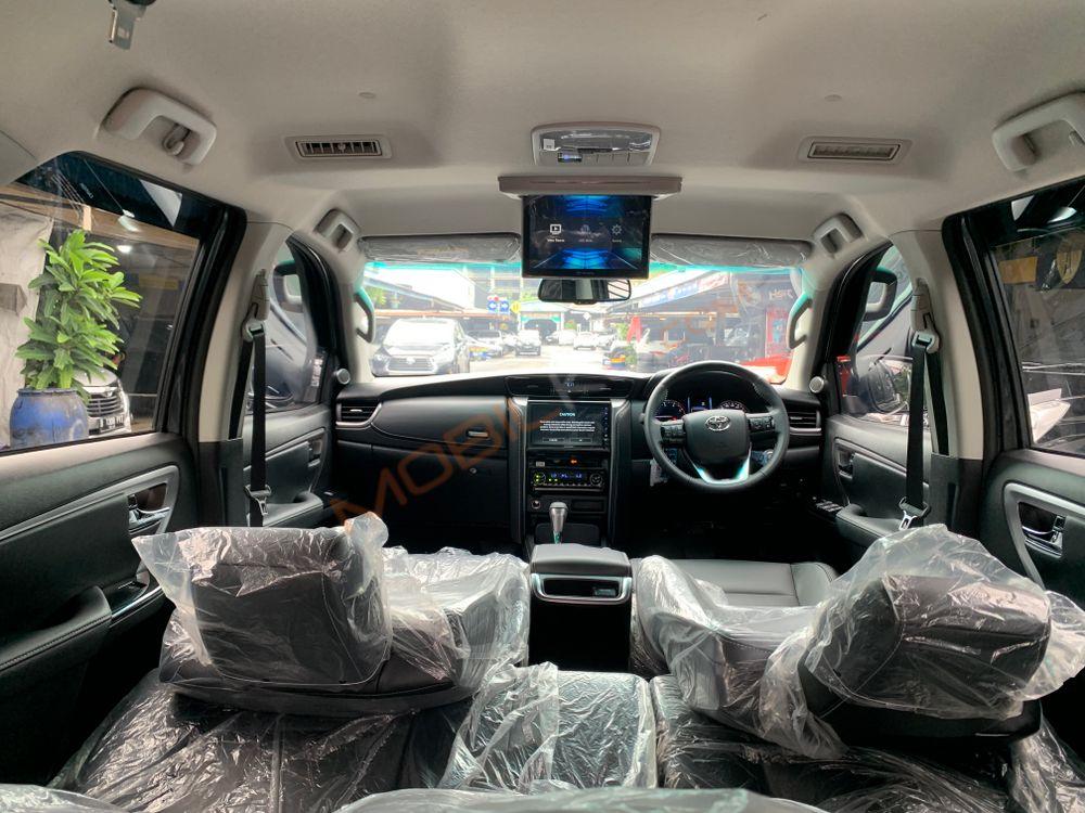 Mobil Toyota Fortuner 2023