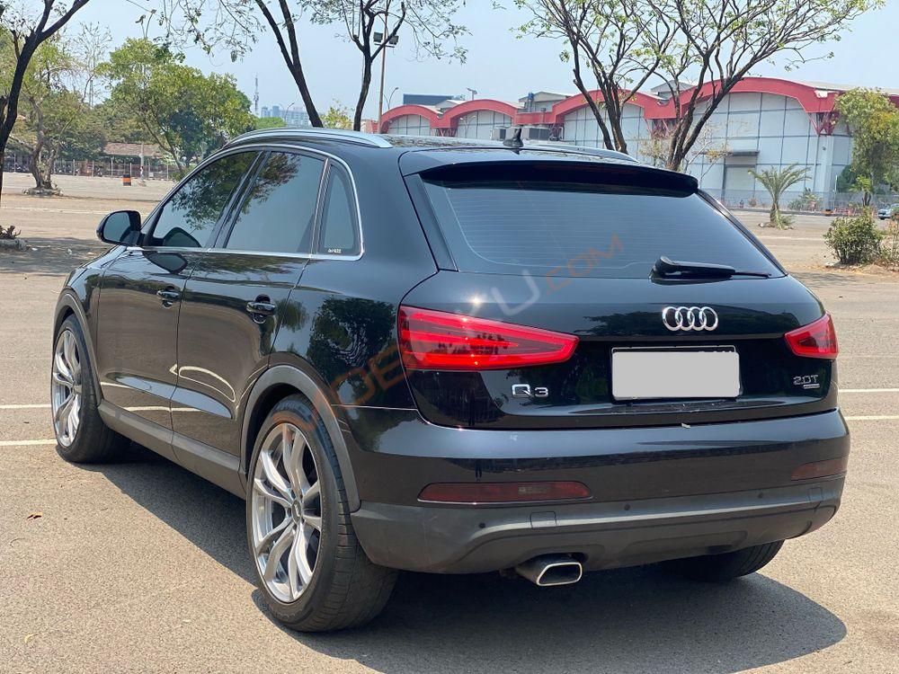 Mobil Audi Q3 2014
