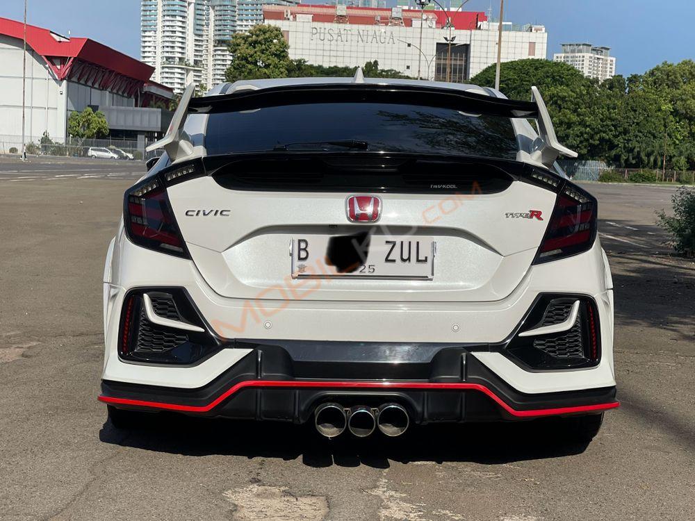 Mobil Honda Civic Hatchback 2020