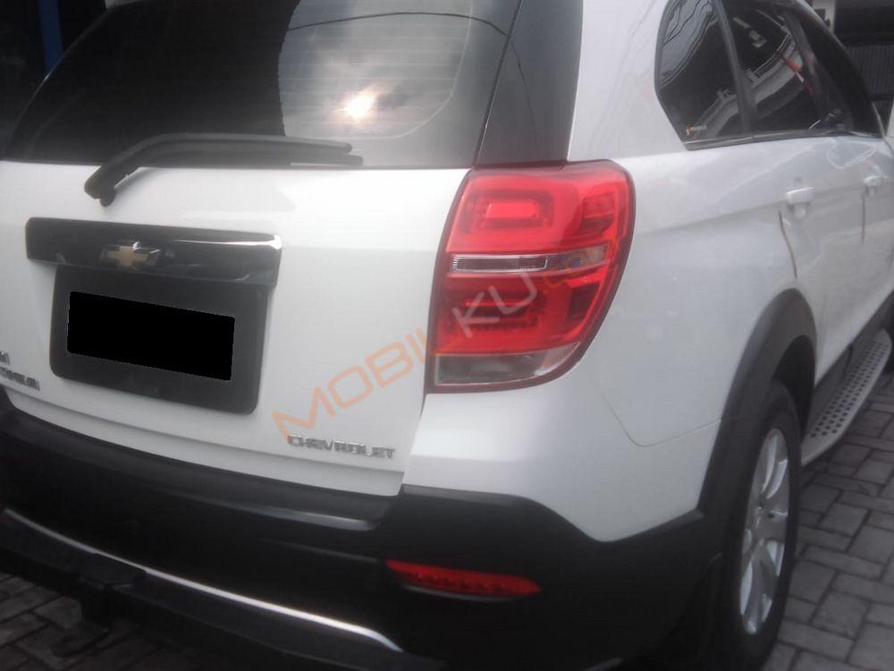 Mobil Chevrolet Captiva 2015