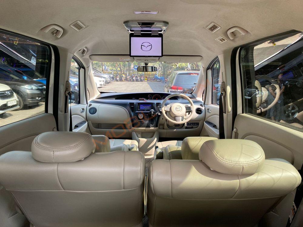 Mobil Mazda Biante 2014