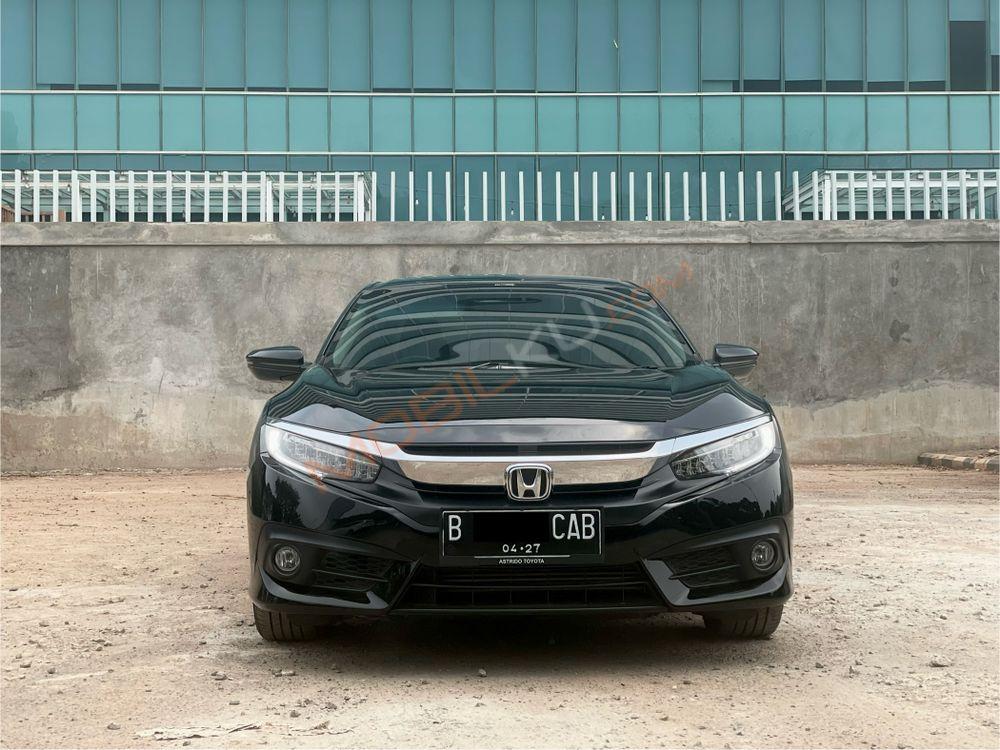 Mobil Honda Civic Sedan 2017