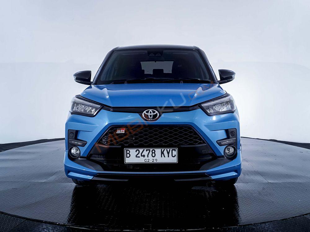 Mobil Toyota Raize 2021