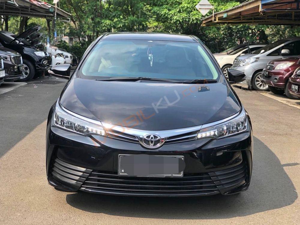 Mobil Toyota Corolla 2018