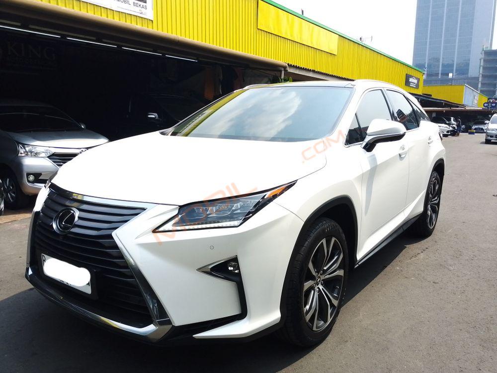 Mobil Lexus RX 2018