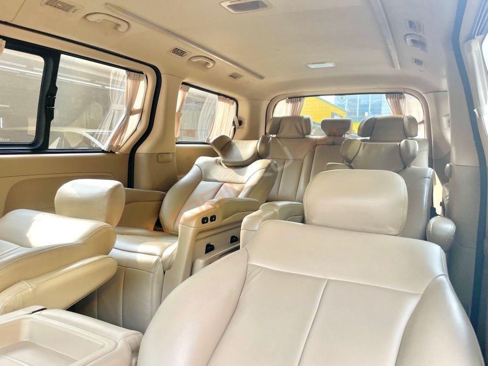 Mobil Hyundai H-1 2018