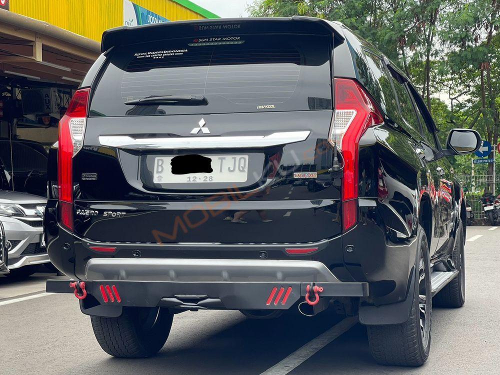 Mobil Mitsubishi Pajero Sport 2011