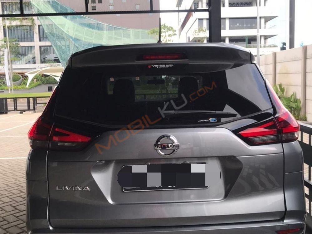 Mobil Nissan Livina 2019