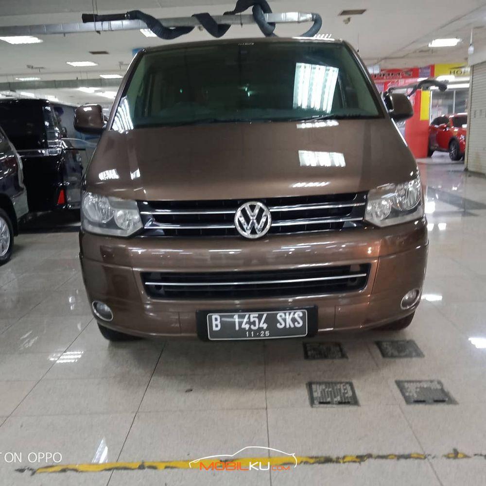 Mobil Volkswagen Caravelle 2010