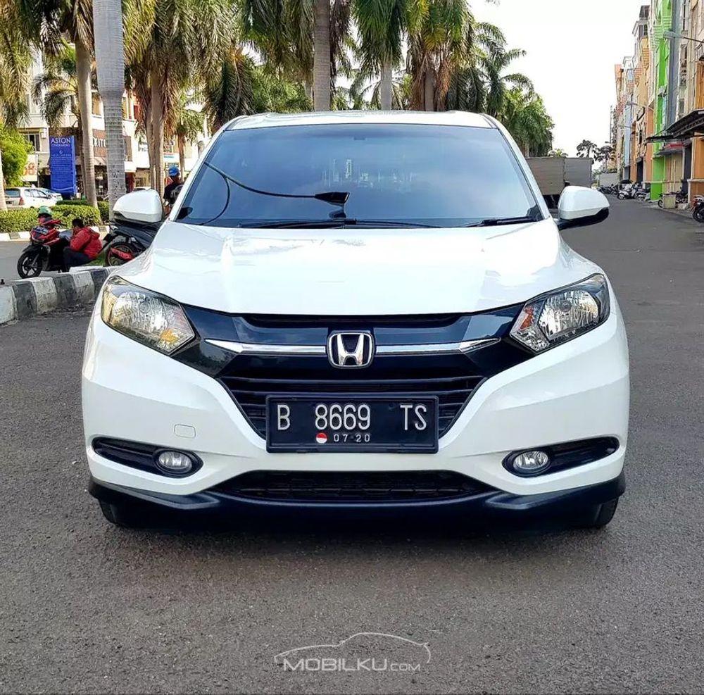 Mobil Honda HR-V 2015
