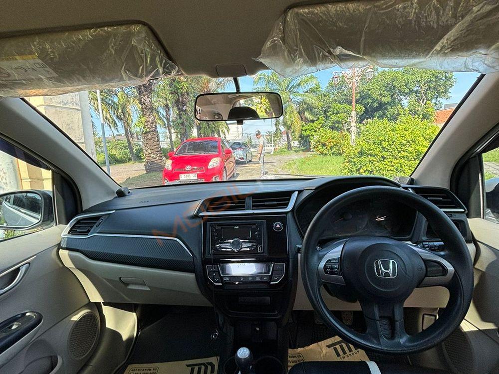 Mobil Honda Brio 2017