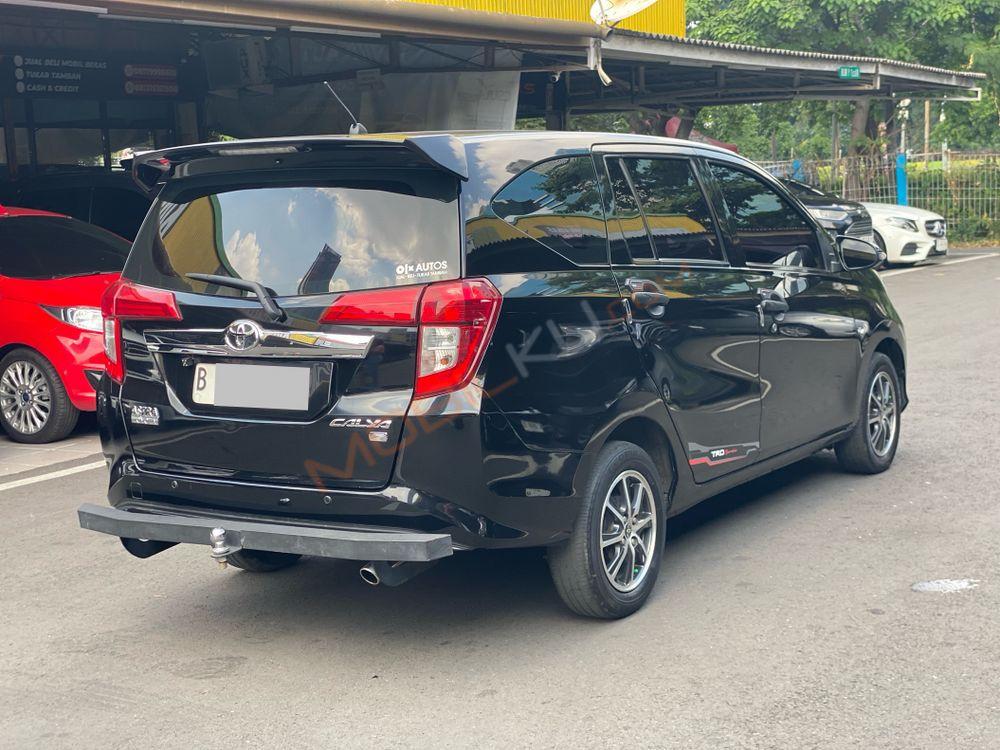 Mobil Toyota Calya 2018