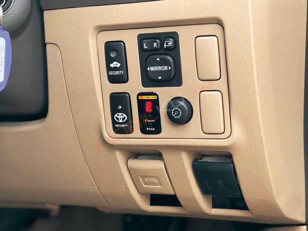 Mobil Toyota Fortuner 2012