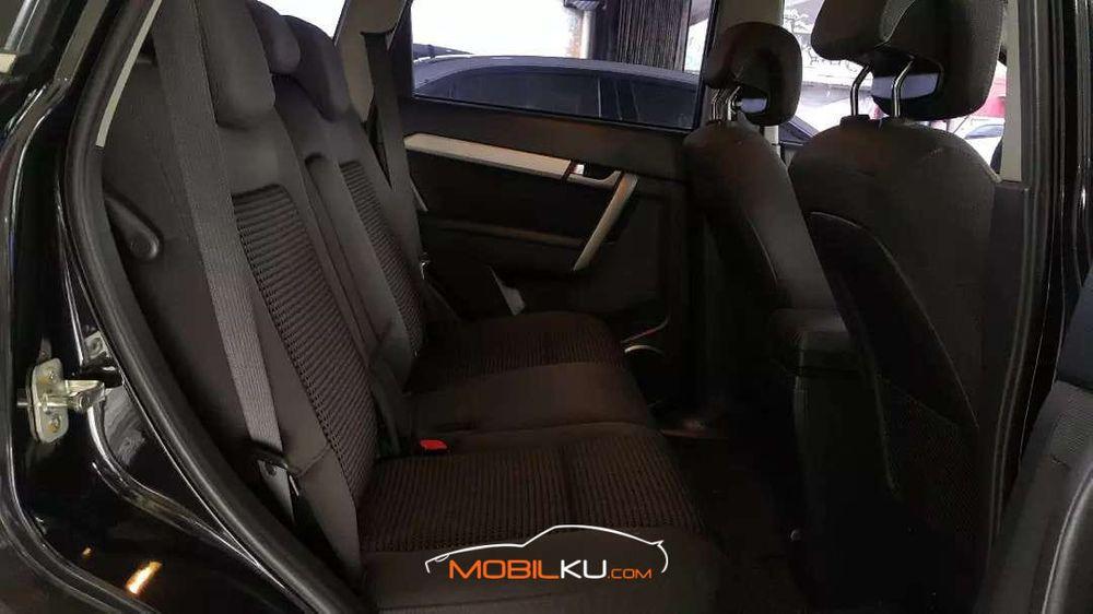 Mobil Chevrolet Captiva 2015