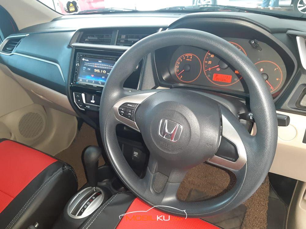 Mobil Honda Brio 2017