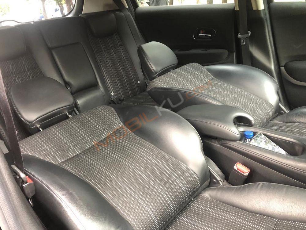 Mobil Honda HR-V 2017