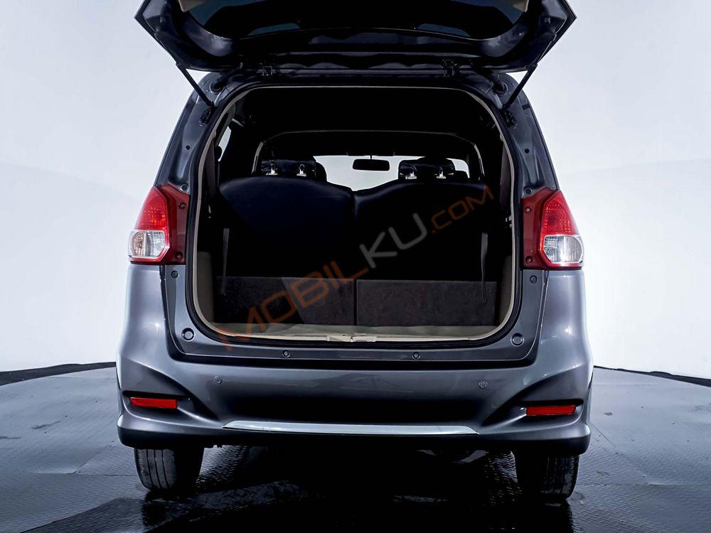 Mobil Suzuki Ertiga 2016