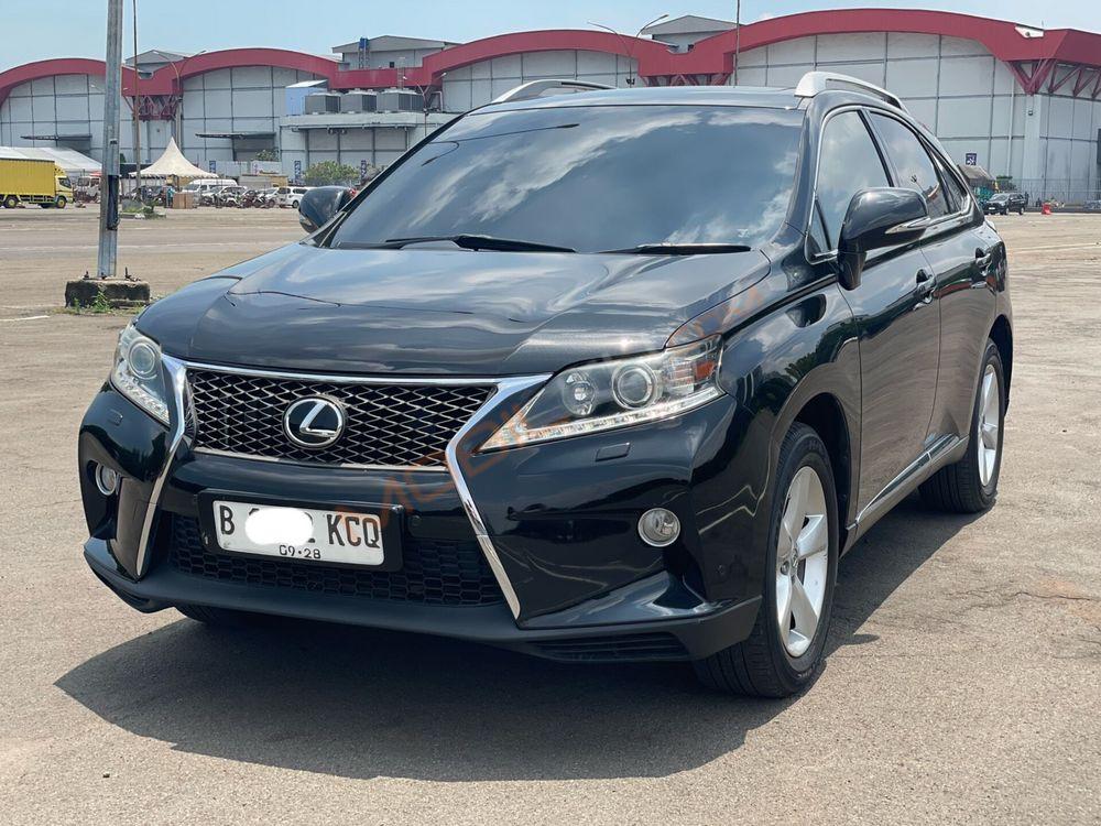 Mobil Lexus RX 2013