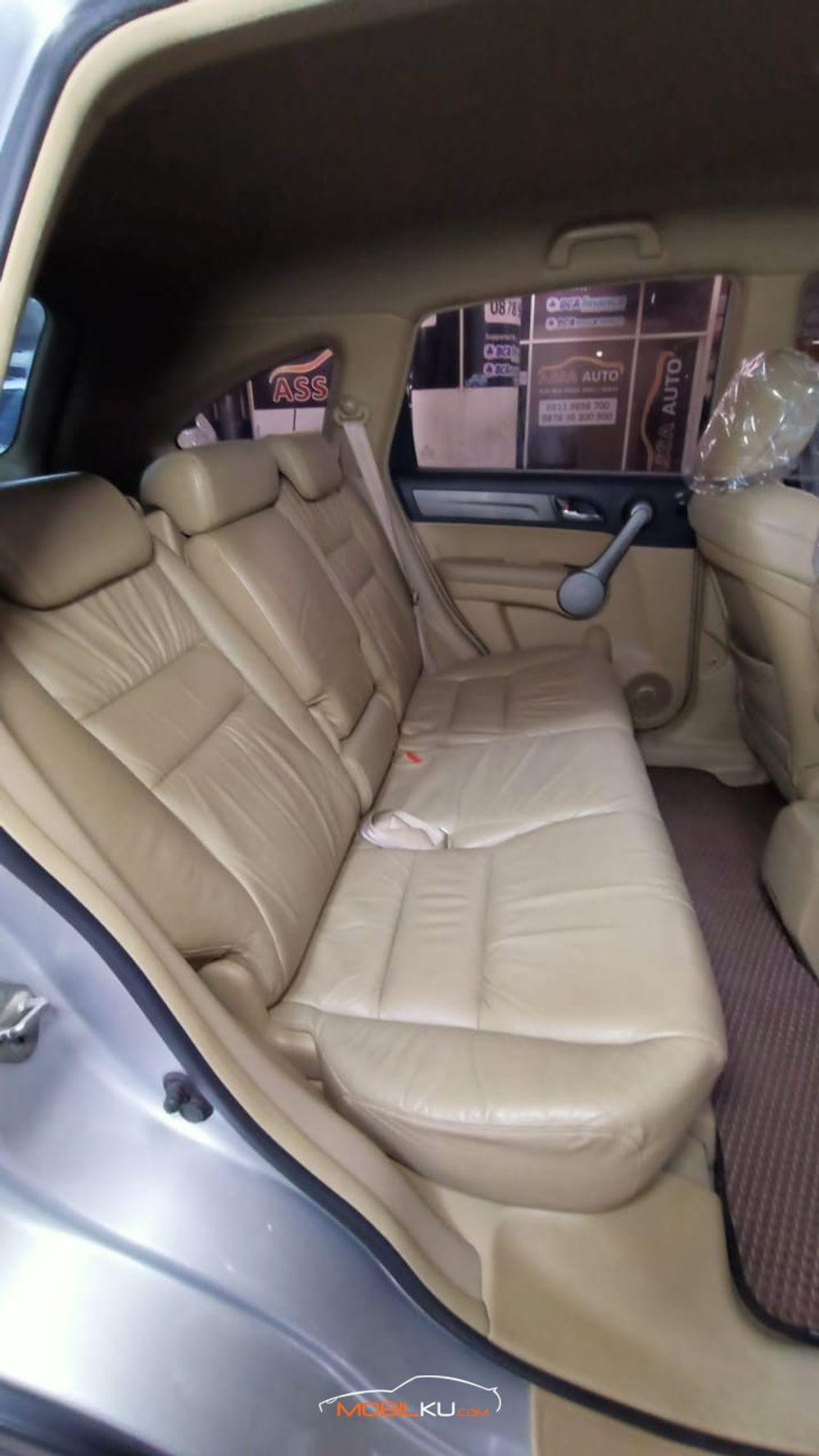 Mobil Honda CR-V 2008