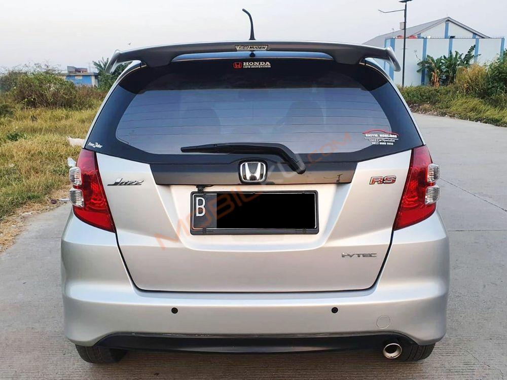 Mobil Honda Jazz 2010