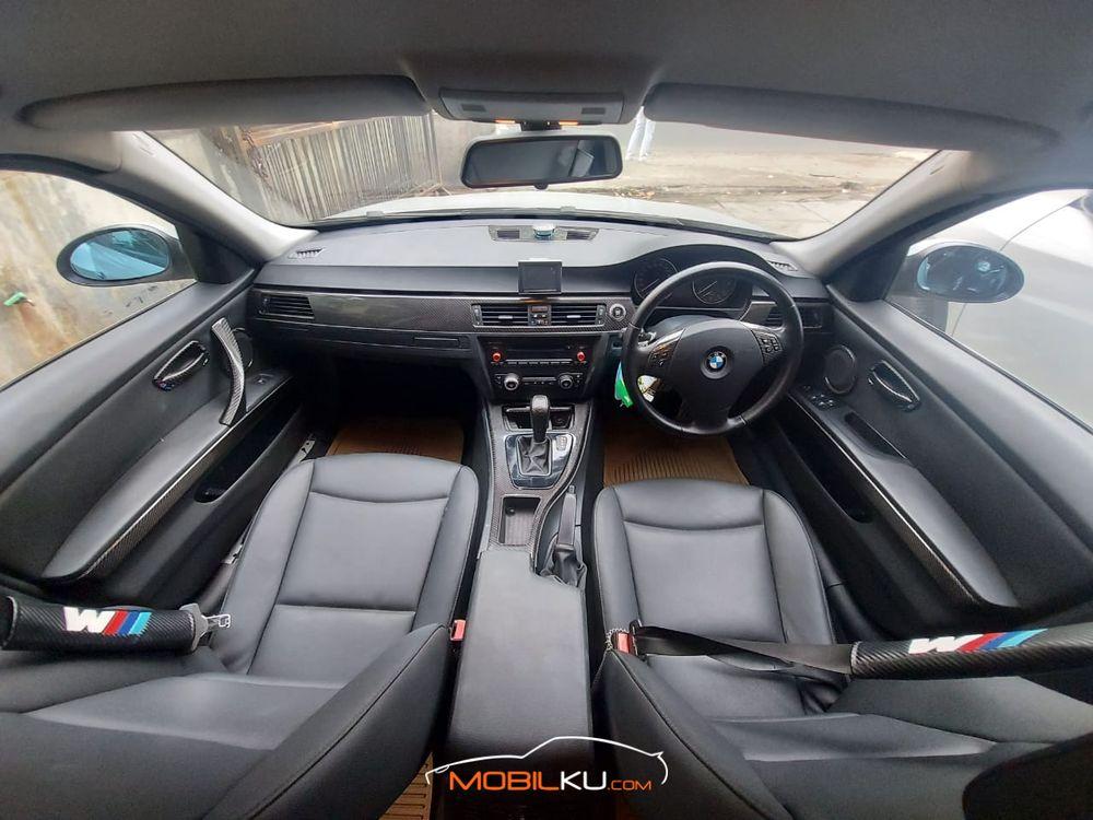 Mobil BMW 5 Series 2008