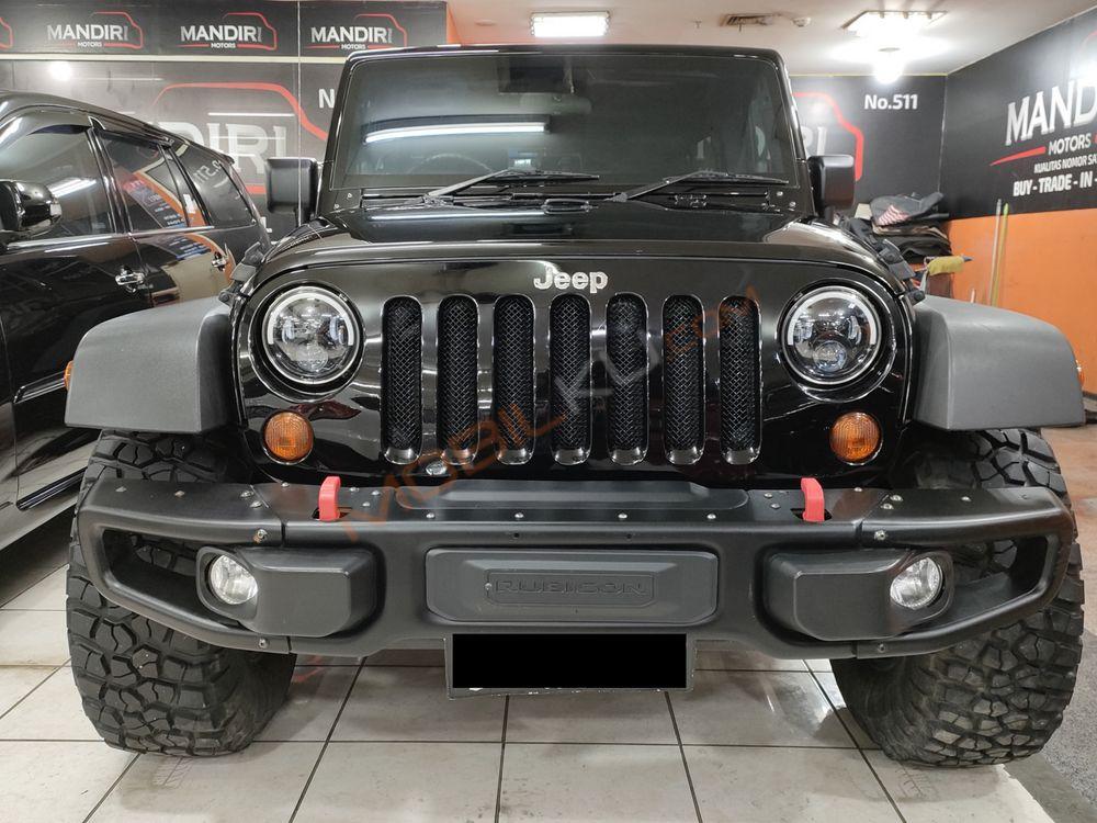 Mobil Jeep Wrangler 2010