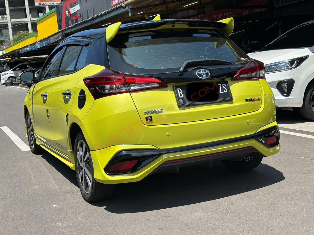 Mobil Toyota Yaris 2021