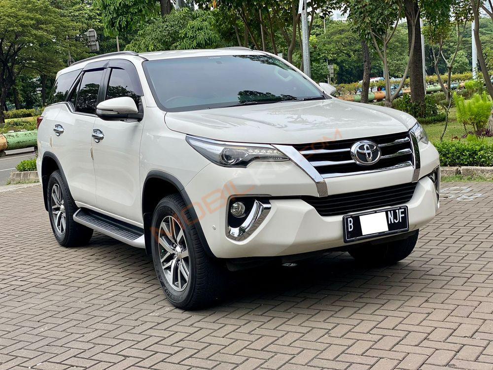 Mobil Toyota Fortuner 2017